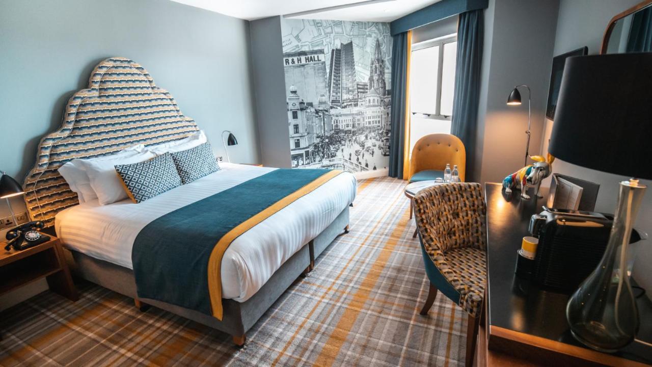 Executive Room,1245029341:JPEG