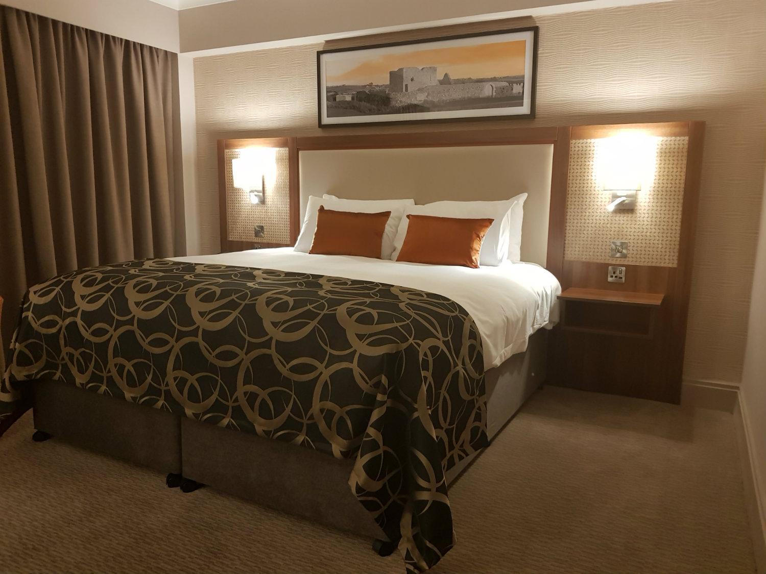 Executive King Room,1090013418:JPEG