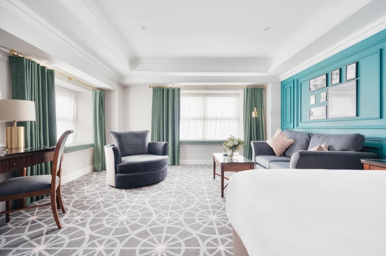 Junior Suite,1414938969:JPEG