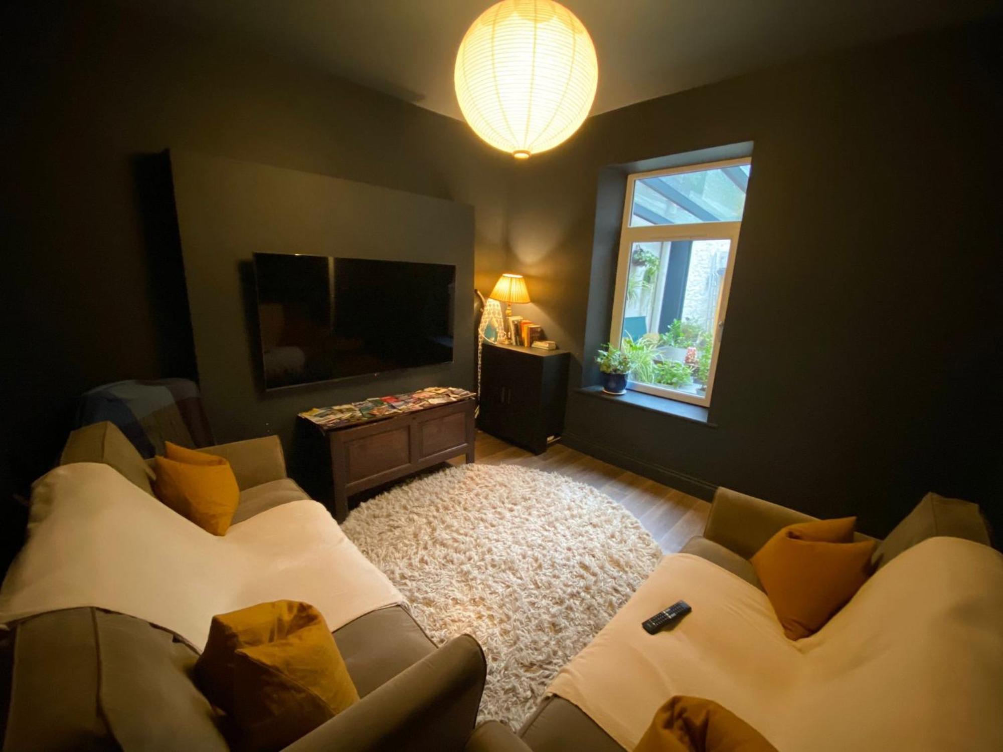 Double Room Private Bathroom