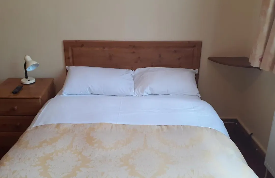 Redclyffe Guesthouse-1
