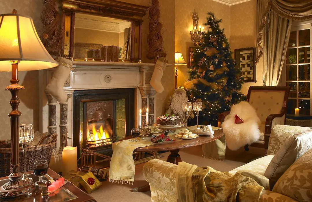 Hayfield Manor-1