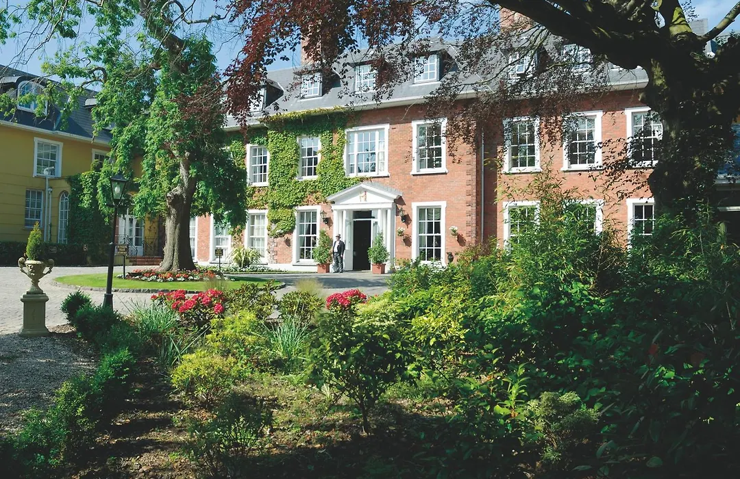 Hayfield Manor-1